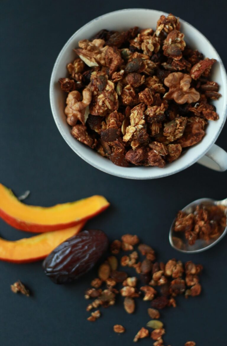 Taça de granola de outono