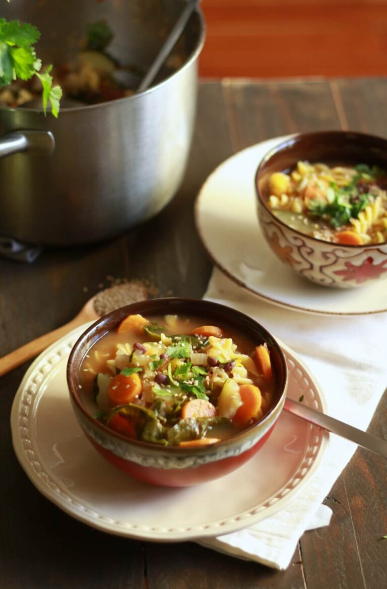 taça de sopa minestrone