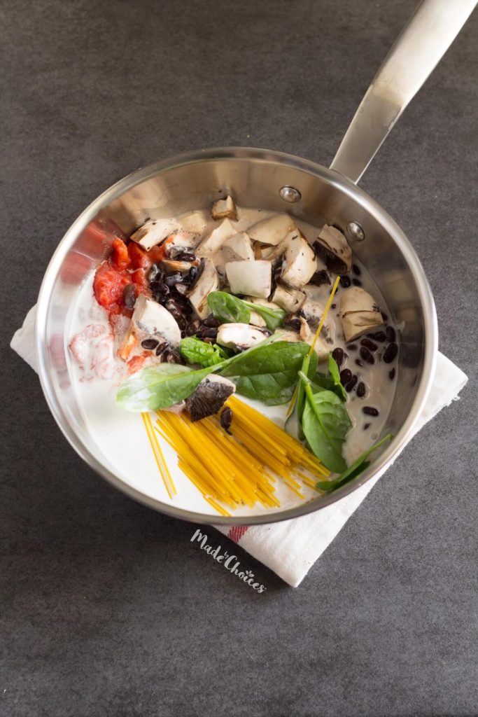 Tacho com vários ingredientes